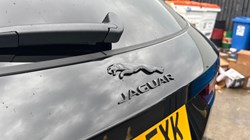 2024 (24) JAGUAR F-PACE 2.0 D200 R-Dynamic SE Black 5dr Auto AWD 4883361