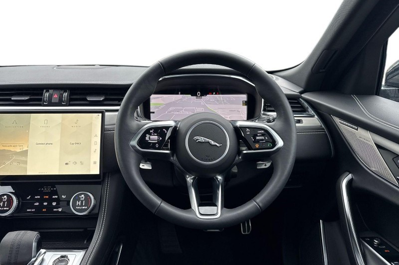 2024 (24) JAGUAR F-PACE 2.0 D200 R-Dynamic SE Black 5dr Auto AWD 4883335