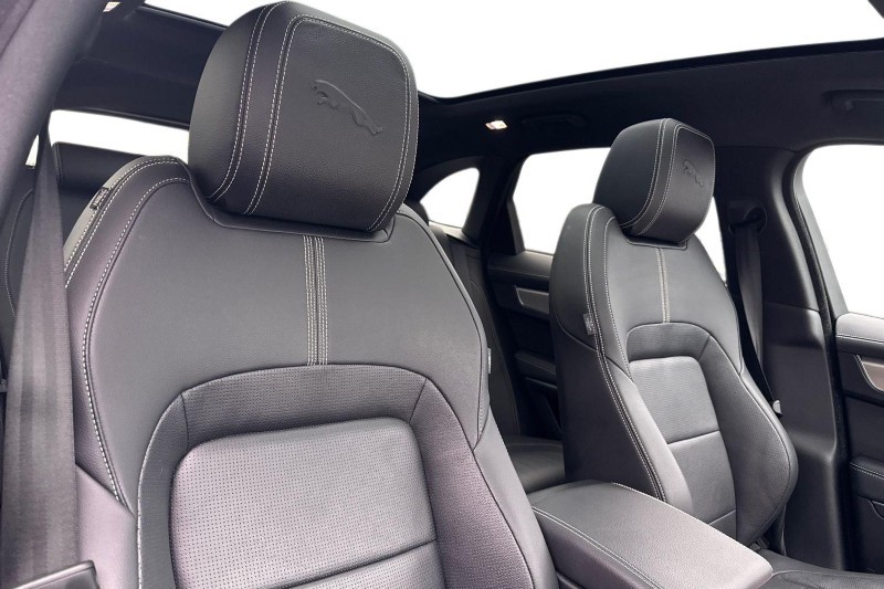 2024 (24) JAGUAR F-PACE 2.0 D200 R-Dynamic SE Black 5dr Auto AWD 4883346