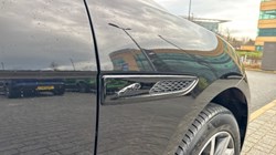 2024 (24) JAGUAR F-PACE 2.0 D200 R-Dynamic SE Black 5dr Auto AWD 4883340