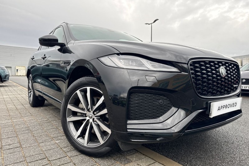 2024 (24) JAGUAR F-PACE 2.0 D200 R-Dynamic SE Black 5dr Auto AWD 4883358