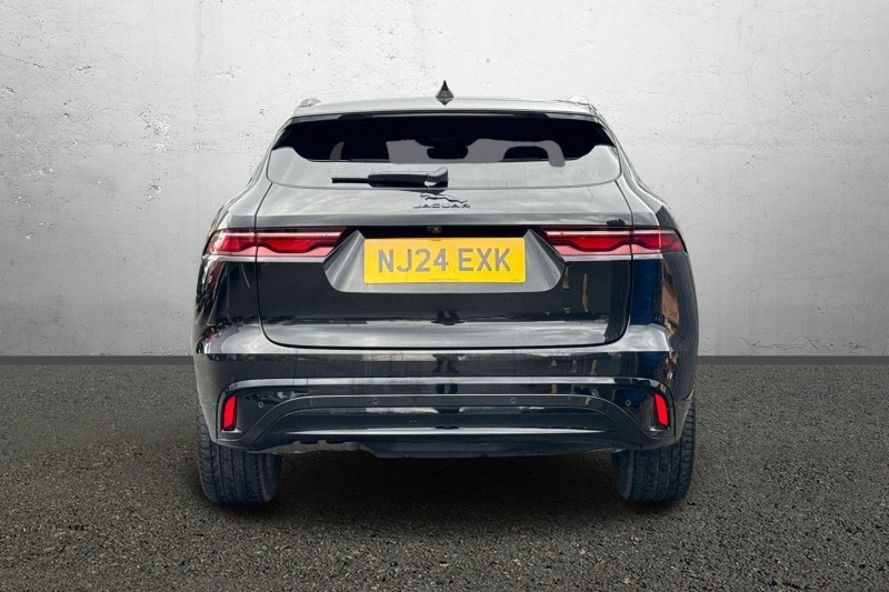 2024 (24) JAGUAR F-PACE 2.0 D200 R-Dynamic SE Black 5dr Auto AWD 4883326