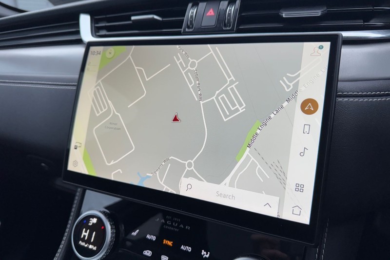 2024 (24) JAGUAR F-PACE 2.0 D200 R-Dynamic SE Black 5dr Auto AWD 4883331