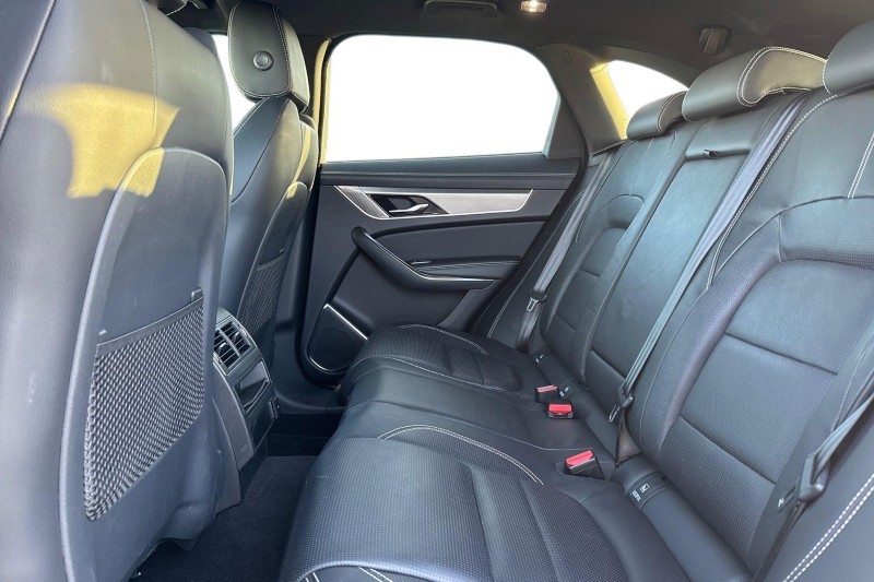 2022 (22) JAGUAR F-PACE 2.0 D200 R-Dynamic S 5dr Auto AWD 4851970