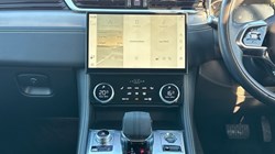 2022 (22) JAGUAR F-PACE 2.0 D200 R-Dynamic S 5dr Auto AWD 4851980