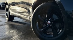 2022 (22) JAGUAR F-PACE 2.0 D200 R-Dynamic S 5dr Auto AWD 4852006
