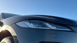 2022 (22) JAGUAR F-PACE 2.0 D200 R-Dynamic S 5dr Auto AWD 4851983