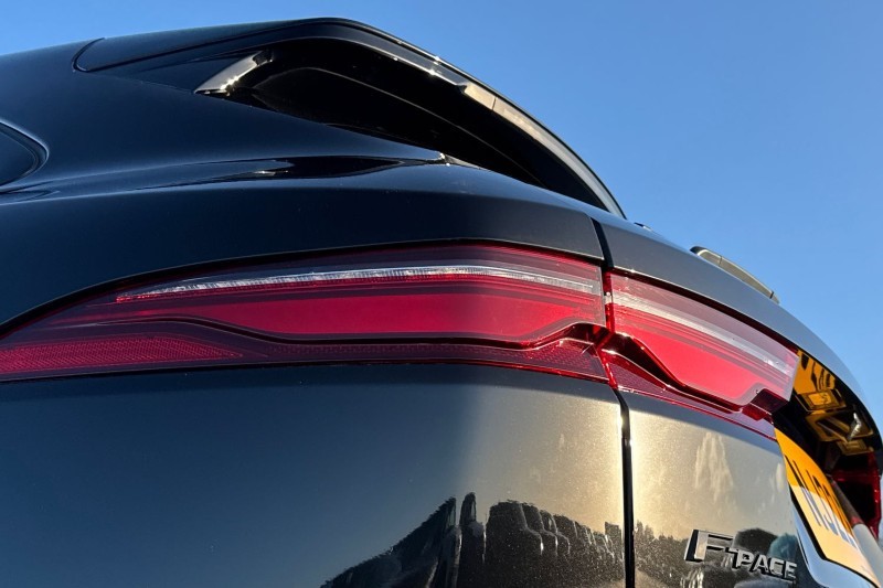 2022 (22) JAGUAR F-PACE 2.0 D200 R-Dynamic S 5dr Auto AWD 4851985