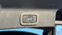 2022 (22) JAGUAR F-PACE 2.0 D200 R-Dynamic S 5dr Auto AWD 4852002