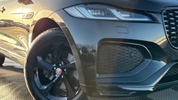 2022 (22) JAGUAR F-PACE 2.0 D200 R-Dynamic S 5dr Auto AWD 4852004