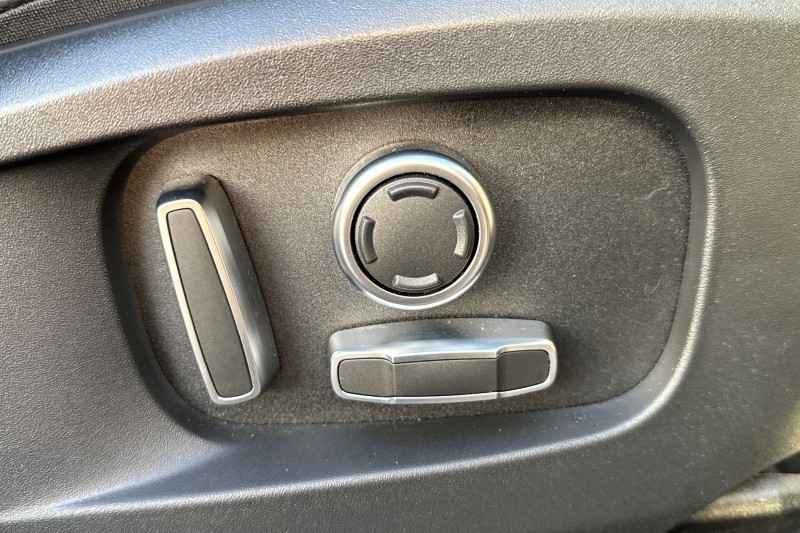 2022 (22) JAGUAR F-PACE 2.0 D200 R-Dynamic S 5dr Auto AWD 4851989