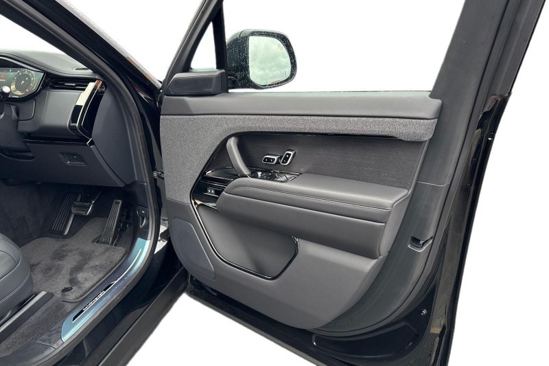 2025 (75) LAND ROVER RANGE ROVER SPORT 4.4 P530 V8 Autobiography 5dr Auto 4870086