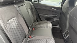 VOLKSWAGEN GOLF 1.5 TSI 150 R-Line 5dr 4665163