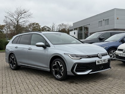 VOLKSWAGEN GOLF 1.5 TSI 150 R-Line 5dr