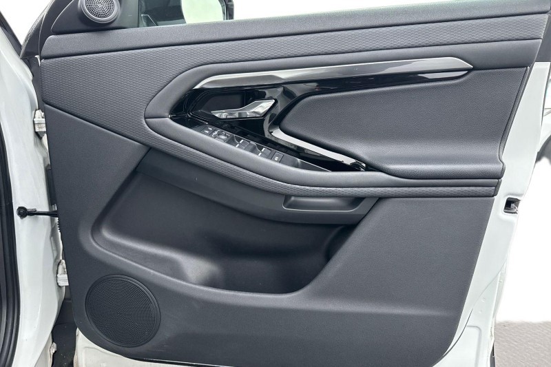 2022 (22) LAND ROVER RANGE ROVER EVOQUE 2.0 D200 R-Dynamic S 5dr Auto 4878049