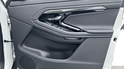 2022 (22) LAND ROVER RANGE ROVER EVOQUE 2.0 D200 R-Dynamic S 5dr Auto 4878049