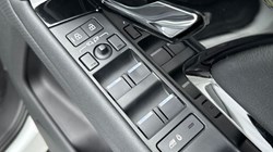 2022 (22) LAND ROVER RANGE ROVER EVOQUE 2.0 D200 R-Dynamic S 5dr Auto 4878050