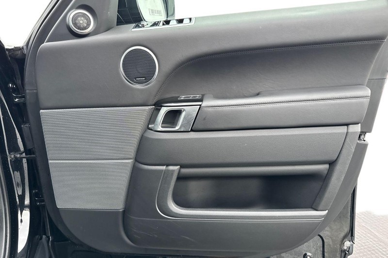 2022 (22) LAND ROVER RANGE ROVER SPORT 3.0 D300 HSE Dynamic Black 5dr Auto 4887674