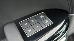 2022 (22) LAND ROVER RANGE ROVER SPORT 3.0 D300 HSE Dynamic Black 5dr Auto 4887701