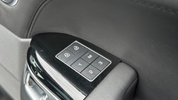 2022 (22) LAND ROVER RANGE ROVER SPORT 3.0 D300 HSE Dynamic Black 5dr Auto 4887703