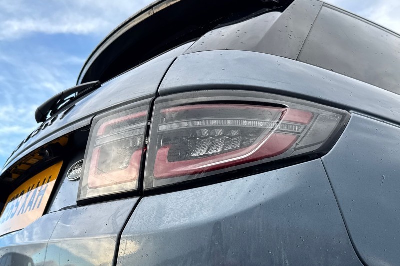 2020 (69) LAND ROVER DISCOVERY SPORT 2.0 D240 R-Dynamic HSE 5dr Auto 4884738