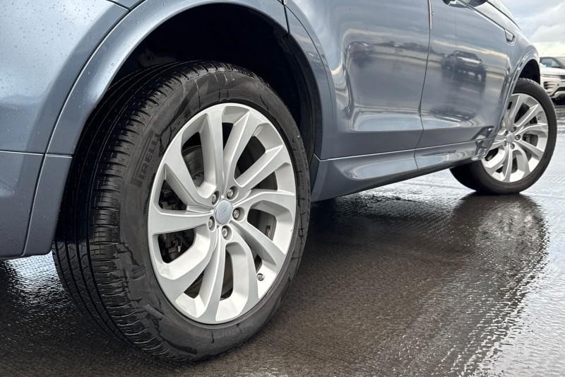 2020 (69) LAND ROVER DISCOVERY SPORT 2.0 D240 R-Dynamic HSE 5dr Auto 4884739