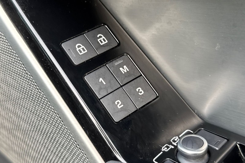 2021 (71) LAND ROVER RANGE ROVER VELAR 2.0 D200 Edition 5dr Auto 4879169