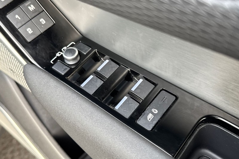 2021 (71) LAND ROVER RANGE ROVER VELAR 2.0 D200 Edition 5dr Auto 4879142