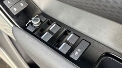 2021 (71) LAND ROVER RANGE ROVER VELAR 2.0 D200 Edition 5dr Auto 4879142