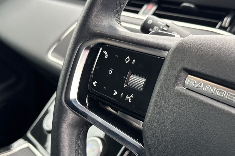2022 (22) LAND ROVER RANGE ROVER EVOQUE 2.0 D200 R-Dynamic S 5dr Auto 4888717