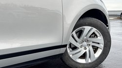 2022 (22) LAND ROVER RANGE ROVER EVOQUE 2.0 D200 R-Dynamic S 5dr Auto 4888734