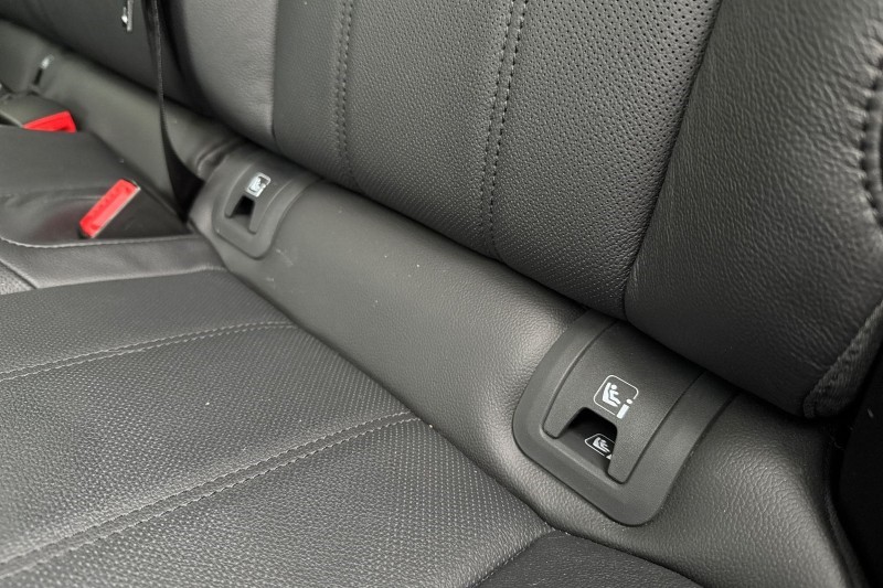 2022 (22) LAND ROVER RANGE ROVER EVOQUE 2.0 D200 R-Dynamic S 5dr Auto 4888724