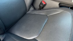 2023 (23) LAND ROVER DEFENDER 3.0 D250 X-Dynamic SE 110 5dr Auto 4859856