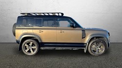 2023 (23) LAND ROVER DEFENDER 3.0 D250 X-Dynamic SE 110 5dr Auto 4859836