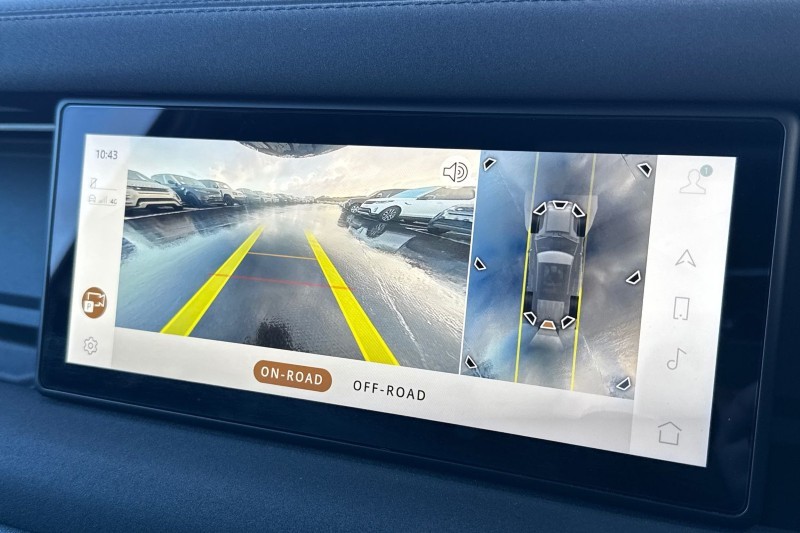 2023 (23) LAND ROVER DEFENDER 3.0 D250 X-Dynamic SE 110 5dr Auto 4859843