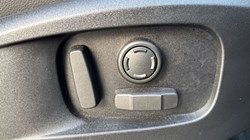 2023 (23) LAND ROVER DEFENDER 3.0 D250 X-Dynamic SE 110 5dr Auto 4859855