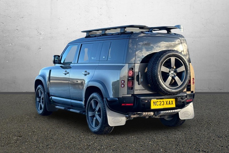 2023 (23) LAND ROVER DEFENDER 3.0 D250 X-Dynamic SE 110 5dr Auto