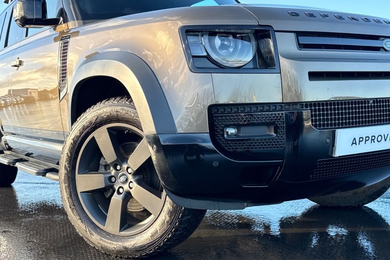 2023 (23) LAND ROVER DEFENDER 3.0 D250 X-Dynamic SE 110 5dr Auto 4859868