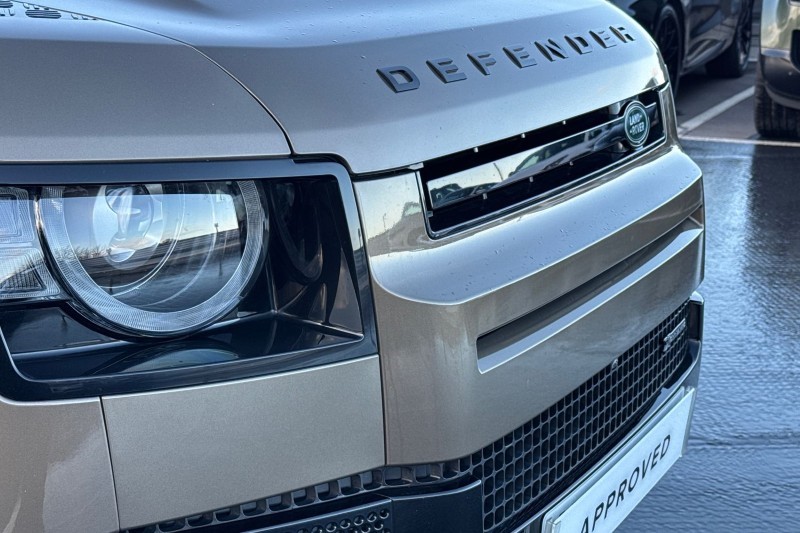 2023 (23) LAND ROVER DEFENDER 3.0 D250 X-Dynamic SE 110 5dr Auto 4859869