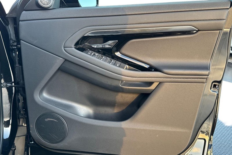 2021 (21) LAND ROVER RANGE ROVER EVOQUE 2.0 D200 R-Dynamic S 5dr Auto 4861975