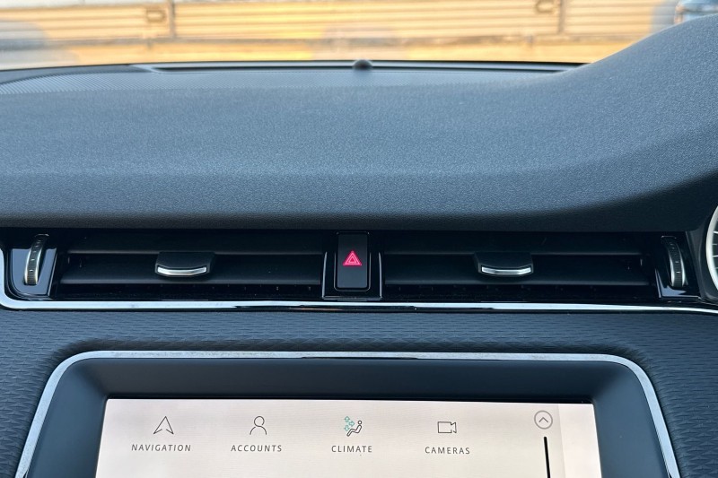 2021 (21) LAND ROVER RANGE ROVER EVOQUE 2.0 D200 R-Dynamic S 5dr Auto 4861985