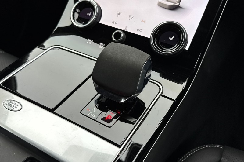 2021 (71) LAND ROVER RANGE ROVER VELAR 2.0 D200 R-Dynamic SE 5dr Auto 4889865