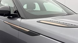 2021 (71) LAND ROVER RANGE ROVER VELAR 2.0 D200 R-Dynamic SE 5dr Auto 4889872