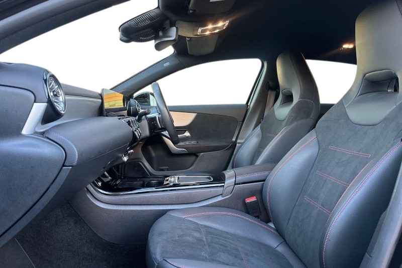 2023 (23) MERCEDES-BENZ A CLASS A180 AMG Line Executive 5dr Auto 4880091