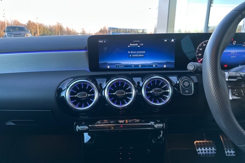 2023 (23) MERCEDES-BENZ A CLASS A180 AMG Line Executive 5dr Auto 4880102