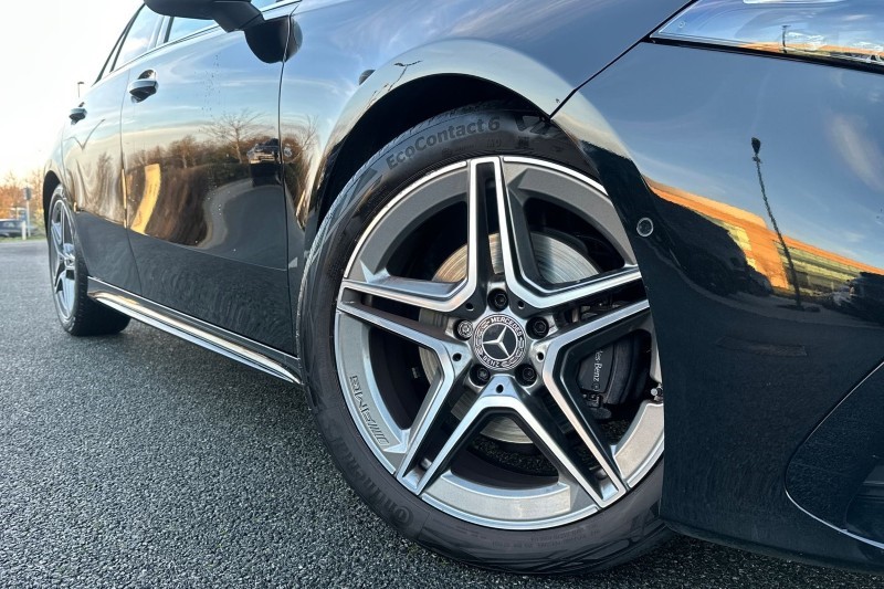 2023 (23) MERCEDES-BENZ A CLASS A180 AMG Line Executive 5dr Auto 4880126