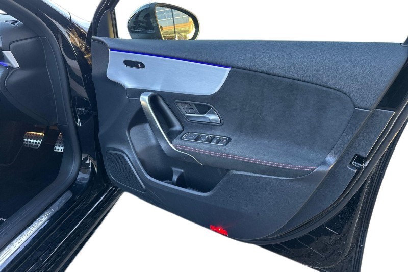 2023 (23) MERCEDES-BENZ A CLASS A180 AMG Line Executive 5dr Auto 4880109