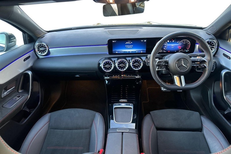 2023 (23) MERCEDES-BENZ A CLASS A180 AMG Line Executive 5dr Auto 4880097