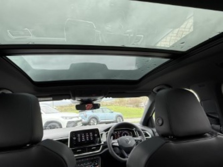  VOLKSWAGEN T-ROC 2.0 TSI 300 4MOTION R 5dr DSG 4642809