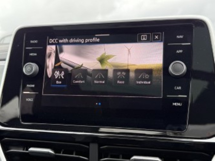  VOLKSWAGEN T-ROC 2.0 TSI 300 4MOTION R 5dr DSG 4642814